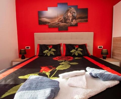 Appartement avec piscine à Veli Vrh, périphérie de Pula - pic 10