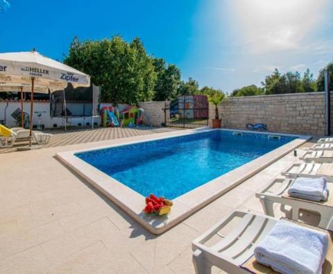 Appartement avec piscine à Veli Vrh, périphérie de Pula - pic 36