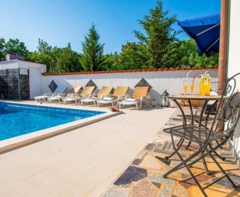 Appartement avec piscine à Veli Vrh, périphérie de Pula - pic 38
