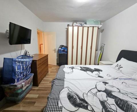 Nouvel appartement 1 chambre au rez-de-chaussée supérieur avec balcon à Stoja, Pula - pic 11
