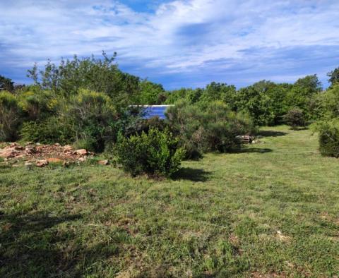 Attraktives Baugrundstück in Vinkuran, 700-800 Meter vom Meer entfernt - foto 5