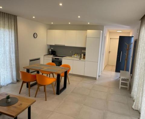 Apartmán s bazénem v Poreči - pic 6