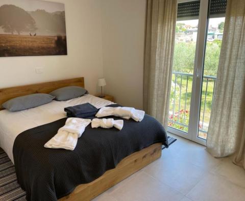 Apartmán s bazénem v Poreči - pic 12