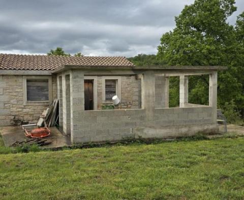 Maison dans la région de Rovinj, à 6 km de la mer ! - pic 2