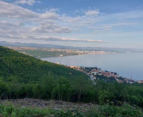 Baugrundstück von 1096 m2 mit einem Projekt für eine Villa mit Panoramablick auf das Meer für eine Villa mit Swimmingpool über Opatija - foto 4
