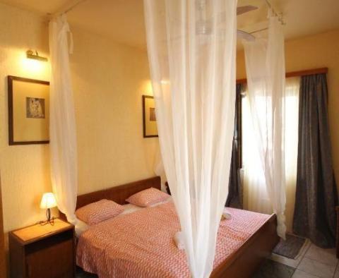House in romantic Vrsar, town of Casanova - pic 8