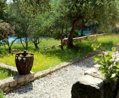 Villa St.Antonio is just 20m from the sea and beach with a walking path 3m wide to the sea. - pic 10