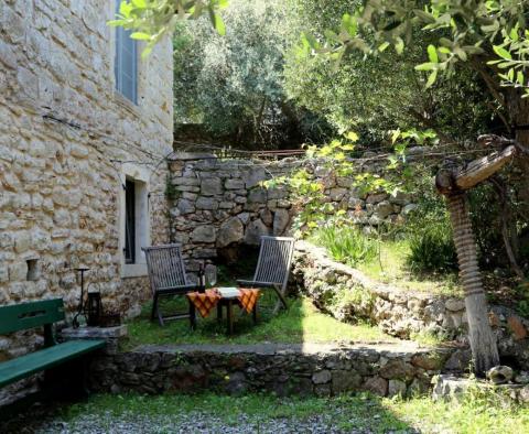 Villa St.Antonio is just 20m from the sea and beach with a walking path 3m wide to the sea. - pic 34