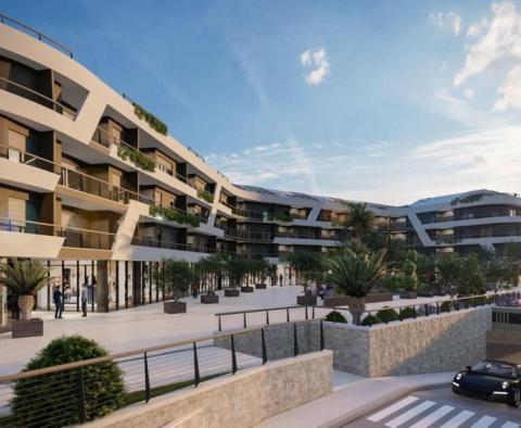 Luksusowy dwupoziomowy penthouse z trzema sypialniami w Porecu, 150 m od morza! 