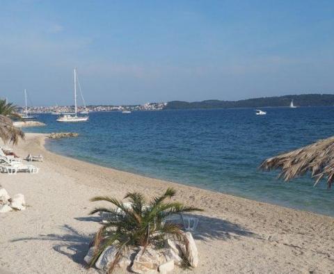 New luxury 3-bedroom apartment in Seget Donji near Trogir 