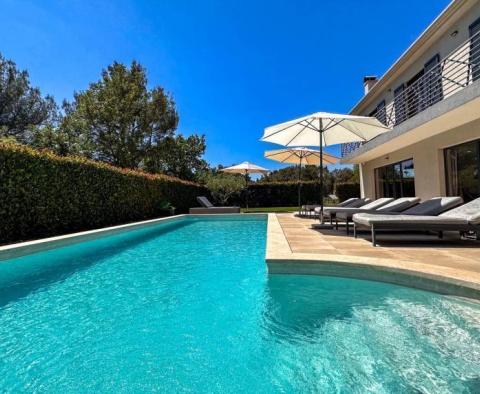 Lenyűgöző luxusvilla Porec környékén - egyetlen! 