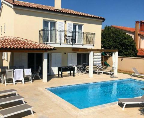 Villa with pool in Vodnjan, to buy 