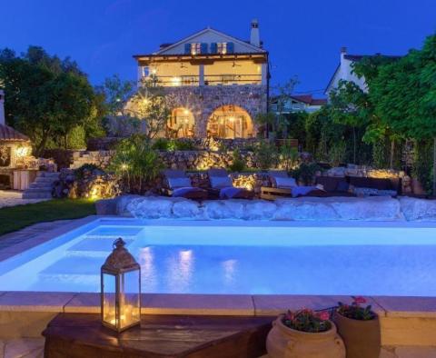 Luxuriöse rustikale Villa in der Gegend von Malinska, Insel Krk 