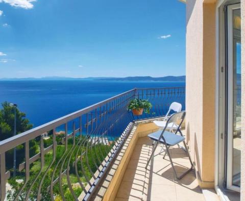 Maison à Pisak, Omis, avec vue panoramique sur la mer, à vendre 
