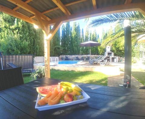 Apartment with swimming pool in Medulin, for sale 