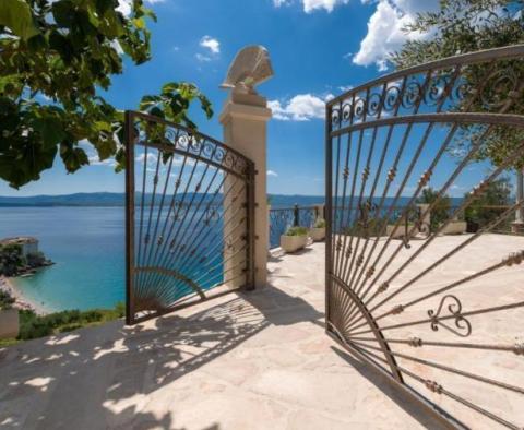 Einzigartige Villa in Bol mit fantastischem Blick auf das Dominikanerkloster, Insel Brac  