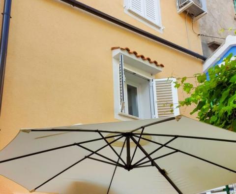 Dům v Bašce, Krk, 80 metrů od moře, na prodej 