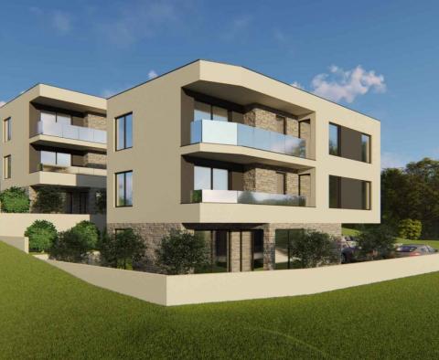 Modern apartment on the ground floor of a new building in Pjescana Uvala, for sale 