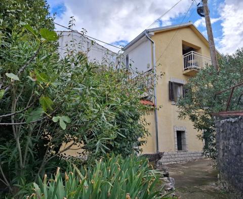 Dom w Selce z dwoma apartamentami, 300m od morza, na sprzedaż 