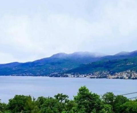 Działka budowlana o powierzchni 1100m2 z widokiem na morze na budynek mieszkalny w Bivio, Rijeka, na sprzedaż 