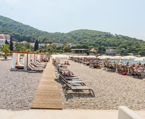 Best apartment in Lapad Bay of Dubrovnik in the best Dubrovnik 4**** residence by the beach, for sale 