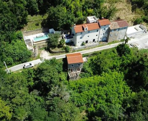 Kamenná pohádka v oblasti Motovun, na pozemku o rozloze 2891 m², na prodej 