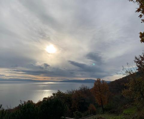 Building land in Lovran with sea view 