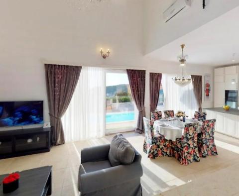Wonderful villa in Hvar town with swimming pool, cca. 500 meters from the sea 