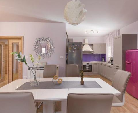 Wspaniały apartament w Banjole, Medulin, z basenem 