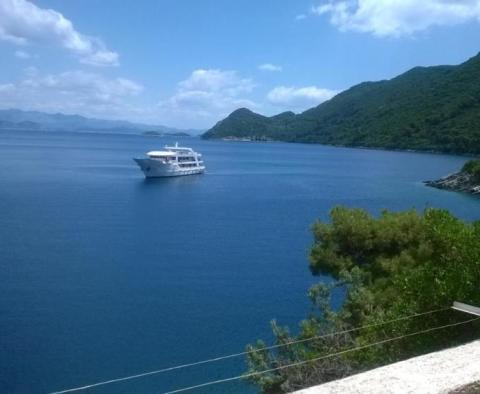 Ideale Immobilie zur Renovierung auf der Insel Calypso in Mljet, mit Privatstrand und Bootsanlegeplatz! 