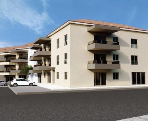 Nouveau complexe d'appartements à Fazana cca. 1,5km de la plage 