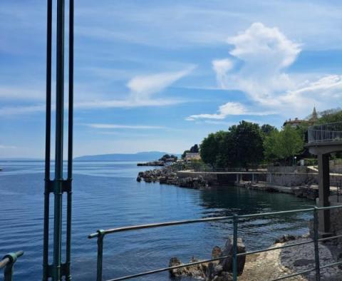 Apartment in Lovran 100 meters from the sea, rare jewel of property market! 