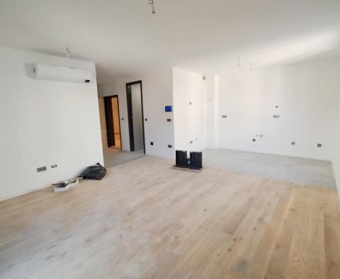 Luxusní byt smart home o velikosti 96 m2. v centru Puly 