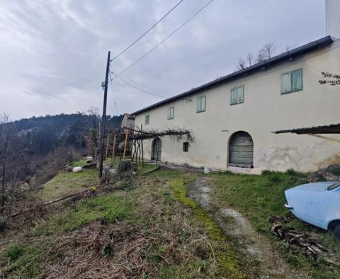 Wunderschönes Anwesen in Opatija, Poljane, mit 2 Nebengebäuden, 5500 m2 Land, Panoramablick! 