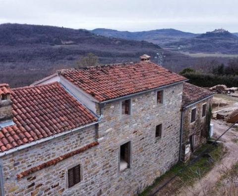 Haus mit Panoramablick in der Gegend von Buzet 