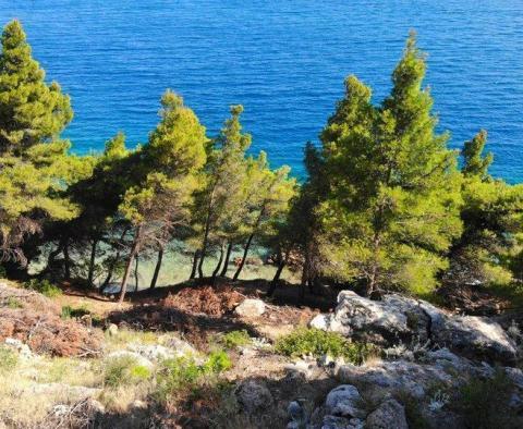 Magnifique terrain en première ligne pour villa de luxe sur la riviera d'Omis 