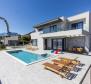 Modern villa with sea views in close vicinity of Split - pic 3