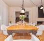 Wunderschöne 5*****-Sterne-Villa im rustikalen Stil, 100 m vom Meer entfernt! - foto 32