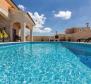 Villa with swimming pool in Liznjan area - pic 4