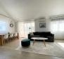 Wunderschöne Drei-Zimmer-Wohnung mit Balkon, Parkplatz und Meerblick in Stomosrka auf der Insel Solta - foto 6
