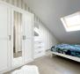 Wunderschöne Drei-Zimmer-Wohnung mit Balkon, Parkplatz und Meerblick in Stomosrka auf der Insel Solta - foto 18