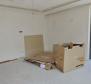 Neue Luxuswohnung in einem neuen Komplex 100 Meter vom Meer entfernt in Kostrena - foto 5