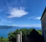 Investissement parfait à Brsec - maison individuelle à adapter avec vue mer - pic 5