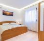 Beautiful family house with a swimming pool in Sisan near Pula - pic 13