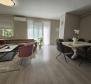 Dom z 3 apartamentami w rejonie Poreča - pic 7