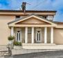 Beautiful detached house with pool and sea view in Grizane - pic 6