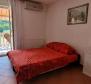 Appartements et locaux commerciaux dans un endroit calme près de la mer à Novi Vinodolski - pic 28