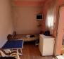Appartements et locaux commerciaux dans un endroit calme près de la mer à Novi Vinodolski - pic 41