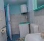 Райский уголок всего в 15 метрах от моря в Кострене - фото 13