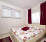 Nieruchomość turystyczna składająca się z 4 apartamentów, zaledwie 70 m od morza w dzielnicy Zaton, Zadar - pic 4